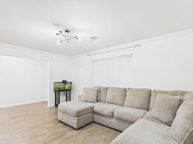 6226 Reamer Street, Houston, TX 77074