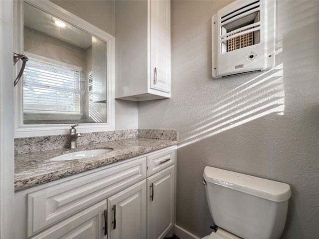 5619 Wood Creek Way, Houston, TX 77017