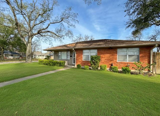 5619 Wood Creek Way, Houston, TX 77017