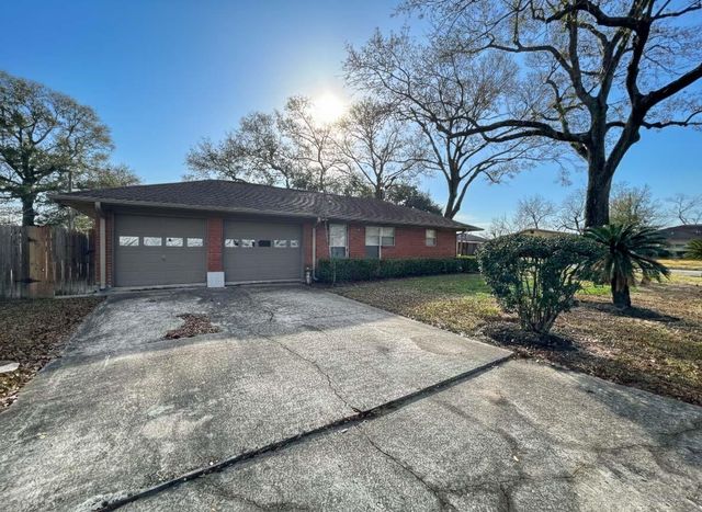 5619 Wood Creek Way, Houston, TX 77017