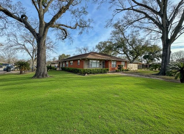 5619 Wood Creek Way, Houston, TX 77017