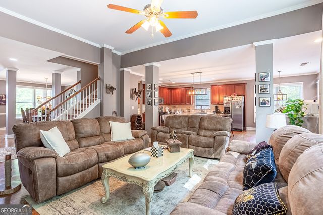 239 Highwoods Parkway, Newnan, GA 30265