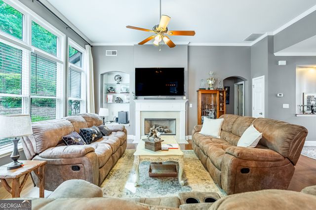 239 Highwoods Parkway, Newnan, GA 30265