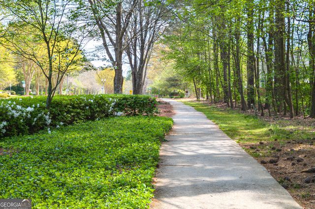 239 Highwoods Parkway, Newnan, GA 30265