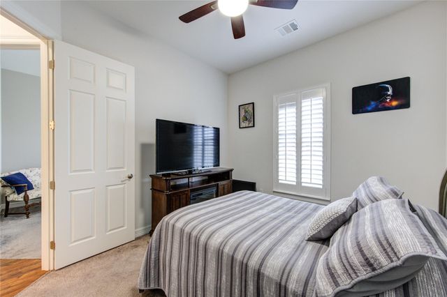 2006 Lynn Street, El Campo, TX 77437