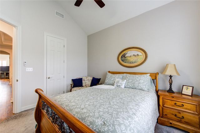 2006 Lynn Street, El Campo, TX 77437