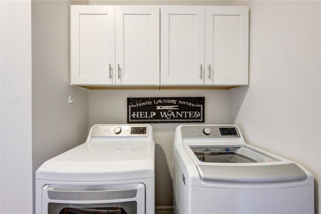 2006 Lynn Street, El Campo, TX 77437