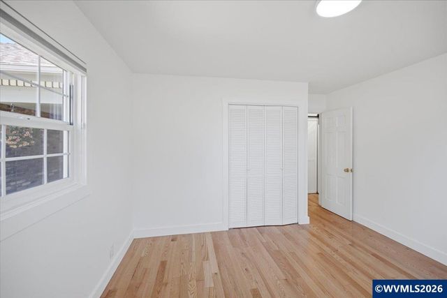 2715 Park Ter SW, Albany, OR 97321