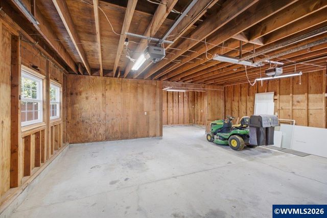 2715 Park Ter SW, Albany, OR 97321