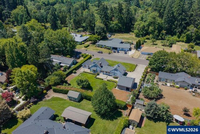 2715 Park Ter SW, Albany, OR 97321