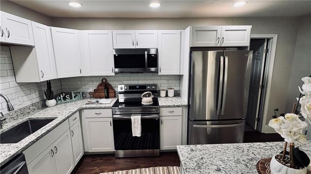2443 Abner Place NW, Atlanta, GA 30318