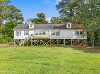 209 Red Oak Street, Jacksonville, NC 28540