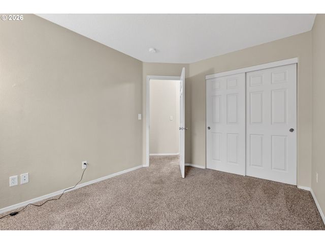 6434 Sw VINWOOD Ter, Beaverton, OR 97078