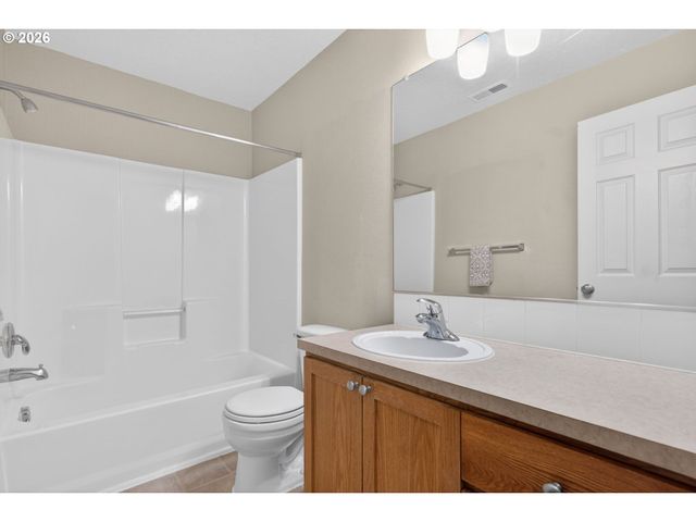 6434 Sw VINWOOD Ter, Beaverton, OR 97078