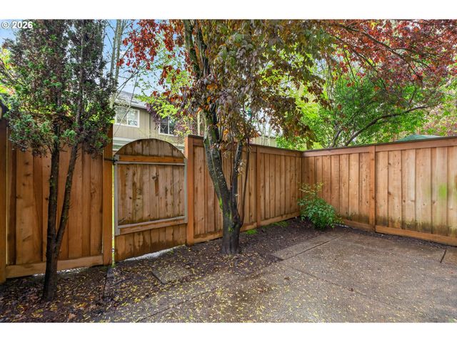 6434 Sw VINWOOD Ter, Beaverton, OR 97078