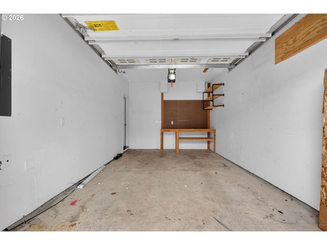 6434 Sw VINWOOD Ter, Beaverton, OR 97078