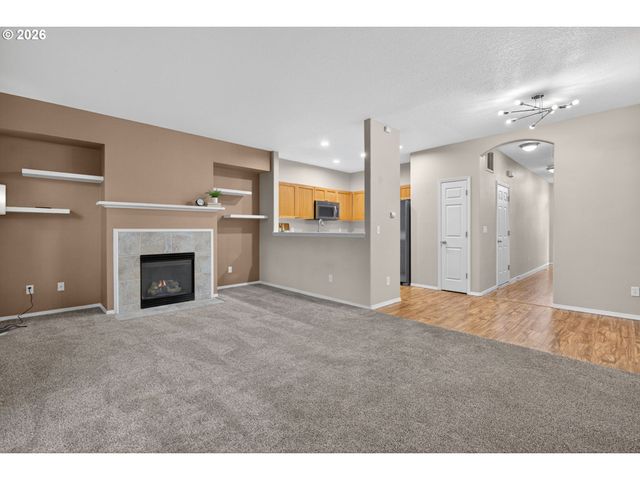 6434 Sw VINWOOD Ter, Beaverton, OR 97078