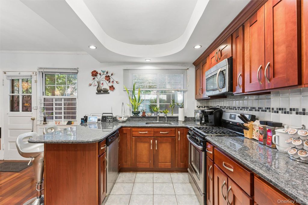 6911 Springfield Boulevard, Bayside, NY 11364 — photo 5