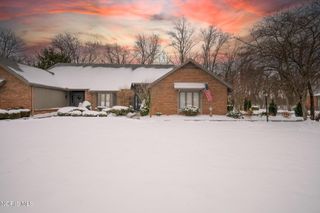 36 Wolfridge Drive, Holland, OH 43528