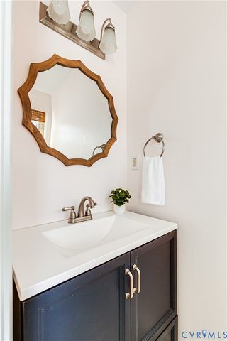 5207 Fairlake Ln, Henrico, VA 23060