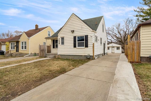7634 Warwick Street, Detroit, MI 48228