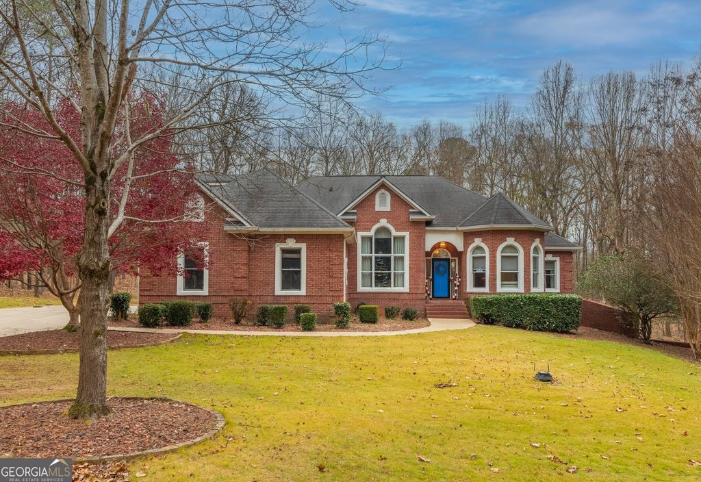 110 Lullwood Court, Fayetteville, GA 30215