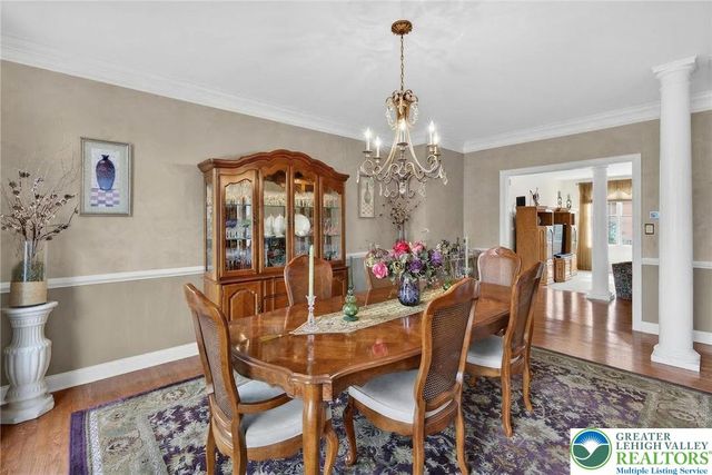 209 Donato Court, Bushkill Twp, PA 18064