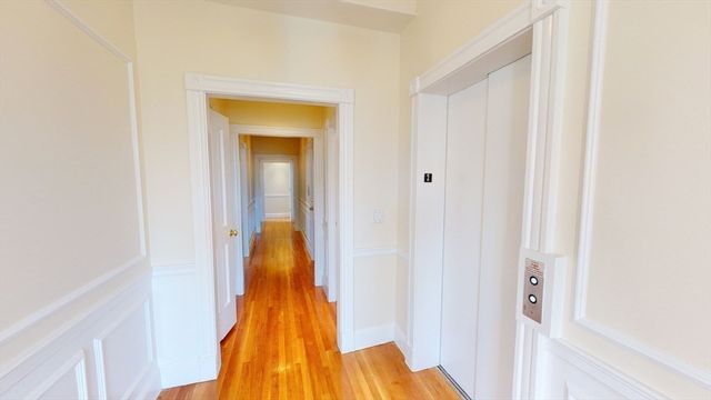 22 Beacon St. 2, Boston, MA 02108