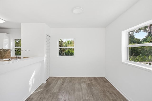 1045 SW 25th Avenue, Miami, FL 33135