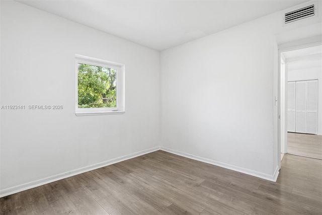 1045 SW 25th Avenue, Miami, FL 33135