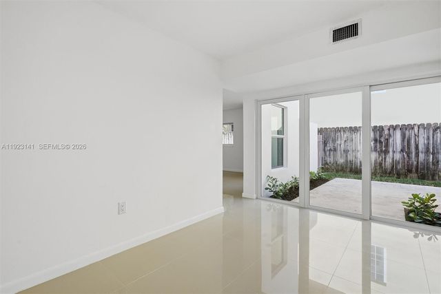 1045 SW 25th Avenue, Miami, FL 33135
