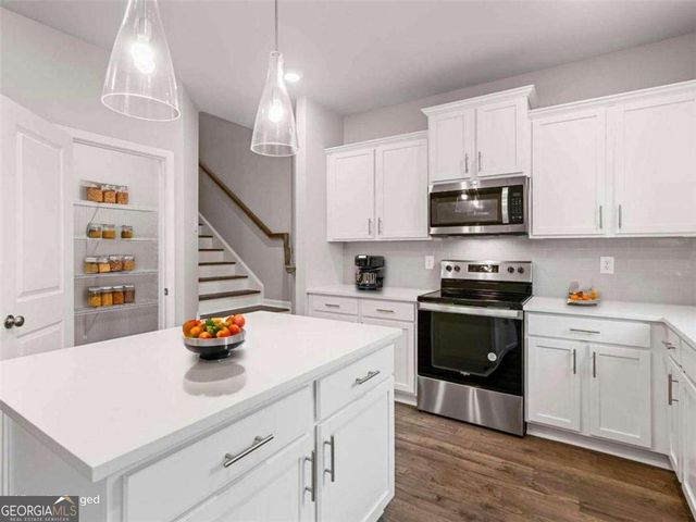1107 Elyse Lane, Mableton, GA 30126