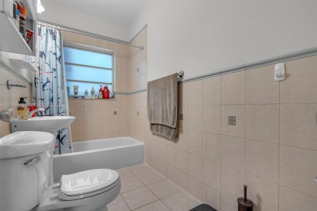 1439 Miller Rd, Coral Gables, FL 33146