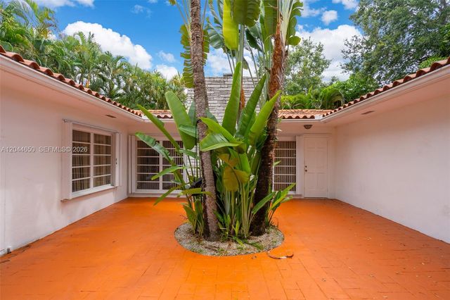 1439 Miller Rd, Coral Gables, FL 33146