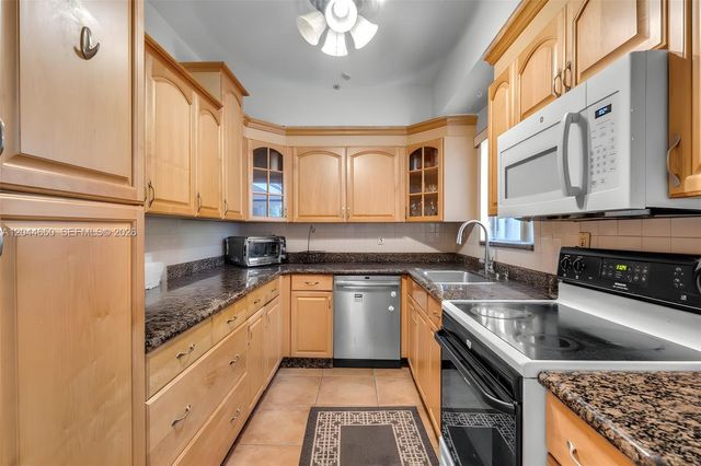 1439 Miller Rd, Coral Gables, FL 33146