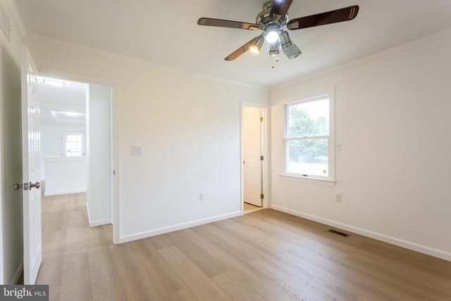 2216 OLD WASHINGTON RD, Westminster, MD 21157