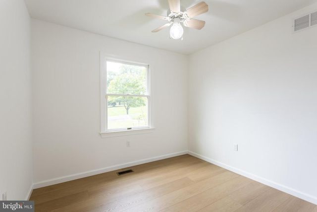 2216 OLD WASHINGTON RD, Westminster, MD 21157