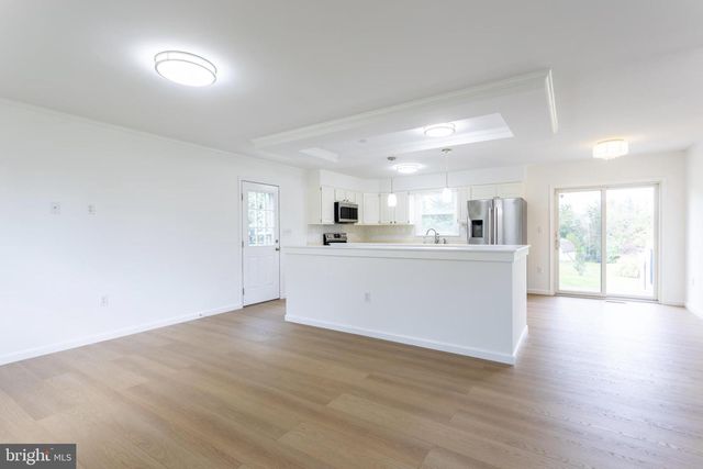 2216 OLD WASHINGTON RD, Westminster, MD 21157