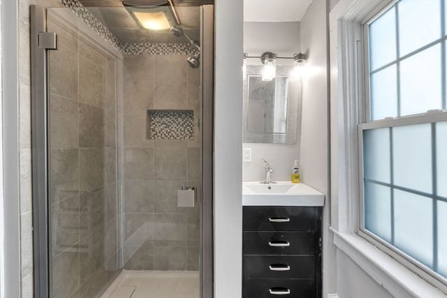 478 Fall River Ave, Seekonk, MA 02771