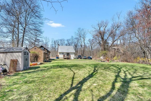 478 Fall River Ave, Seekonk, MA 02771