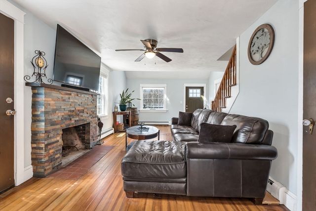 478 Fall River Ave, Seekonk, MA 02771