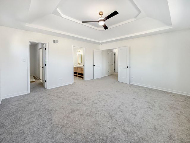 4933 Meadow Lake Drive, Richton Park, IL 60471