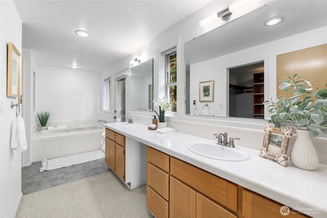 100 Samish Place, La Conner, WA 98257
