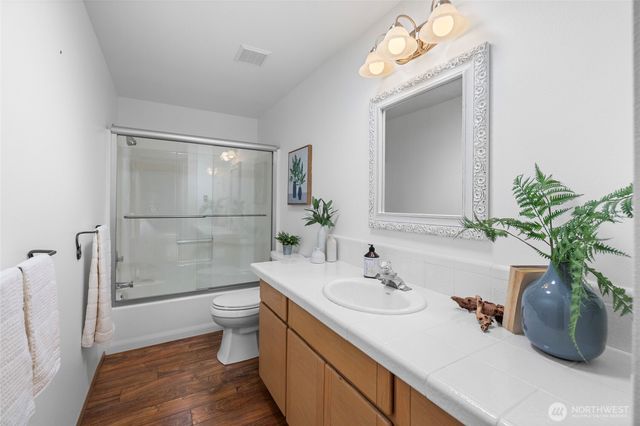 100 Samish Place, La Conner, WA 98257