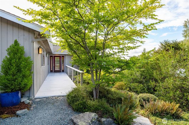 100 Samish Place, La Conner, WA 98257