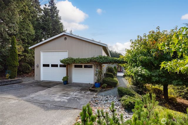 100 Samish Place, La Conner, WA 98257