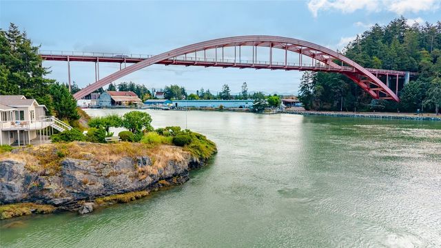 100 Samish Place, La Conner, WA 98257