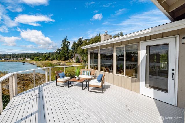 100 Samish Place, La Conner, WA 98257