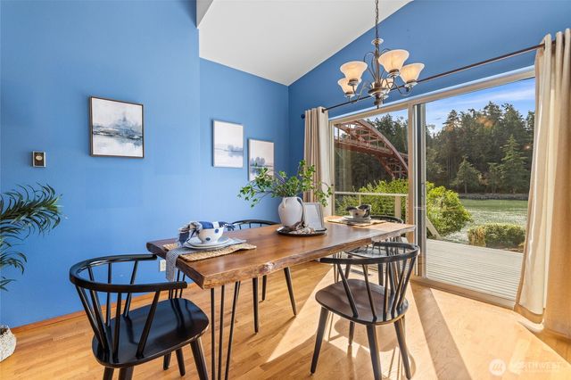 100 Samish Place, La Conner, WA 98257