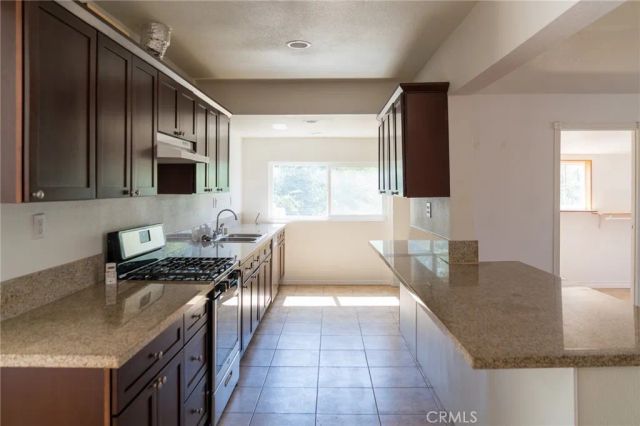 6594 Smith, Jurupa Valley, CA 91752